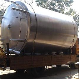 Road Milk Tank Capacity 2500 Ltr Rmt In Noida Sm Engineering Solution Service, Capacity: 500 Ltr