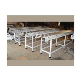 Roller Conveyor 5, Length: 60-100 feet