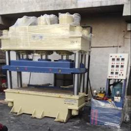 Rubber Moulding Press 3, Capacity: 500 ton