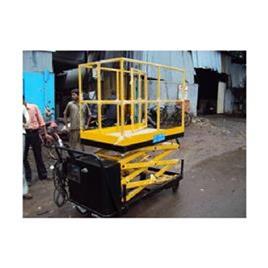 Scissor Lift Table In Pune Om Material Handling, Material: Mild Steel