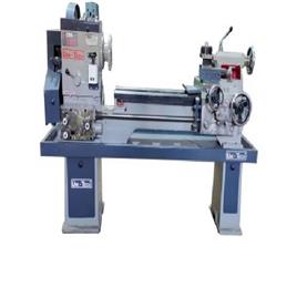 Semi Automatic Medium Duty Lathe Machine 2
