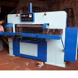 Semi Automatic Paper Cutting Machine 15, Capacity: 4000 m/Hour