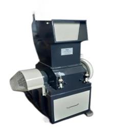 Semi Automatic Pp 12 Inch Plastic Pet Bottle Grinder In Ahmedabad J V Krupa Engineering, Plastic Type: PP