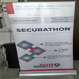 Silver Aluminum Roll Up Standee In Delhi Divya Display System, Crack Resistance: Yes