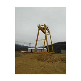 Single Girder Gantry Crane In Faridabad Cranemen Services, Color: Yellow