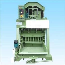 Solid Concrete Brick Making Machine, Automation Grade: Automatic