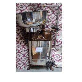 Ss Commercial Electric Milk Cream Separator Capacity 1000 Ltr Ph, Road Permit Or  Way Form: na