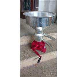 Ss Manual Milk Cream Separator For 65 Ltr Ph