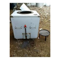 Ss Square Charcoal Tandoor For Restraunt And Dhaba Size 28 X 28 X 34 Capacity 200 Ltr, Height with Wheel: na