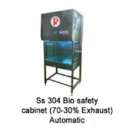 Ss304 Bio Safety Cabinet In Palghar R Air Clean Pharma Equipment