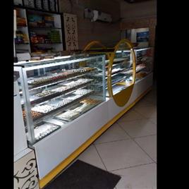 Stainless Steel And Glass Cake Display Counter 3