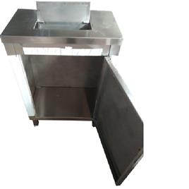 Stainless Steel Dustbin 4, Capacity: 10 kg