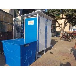 Stainless Steel Portable Toilet Cabin, Wall Height: 8 Feet