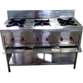 Steel Bhatti Range In Jalandhar Ritish Tools Corporation, Type: 3 Burner