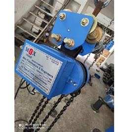 Trolley Chain Hoist, Chain Length: AS EPR