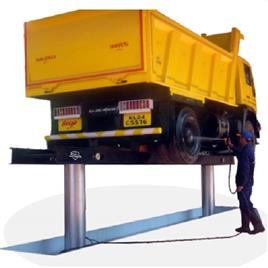 Truck Bus Washing Lift In Delhi Shivalik Automative Garge Equipment, Locking System: Automatic Lock