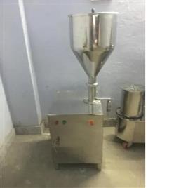 Tube Filling Machine 4, Material: SS304/ SS316 Both Available