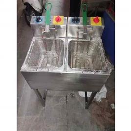 Twin Tank Deep Fat Fryer 4