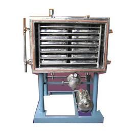 Vacuum Tray Dryer 7