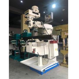 Vertical Turret Milling Machine 3