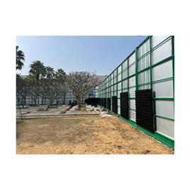 Vetrical Green Wall - Metal, Plastic, Variable Dimensions, Green | Aesthetic Appeal, Air Purification, Noise Reduction, Eco-Friendly, Easy Installation