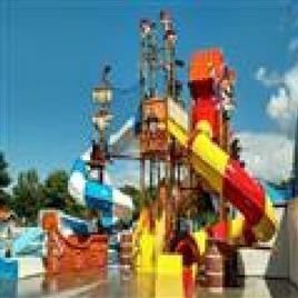 Water Play System Six Platform, Total Feature (Including Jets): 45 Minimum