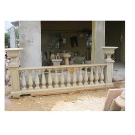 White Stone Pillar, Material: Stone